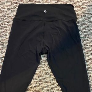 Women’s Wunder Under Lululemon, 28’